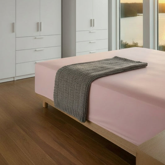 Underlakan Lakan NILLA – formsytt dra-på-lakan i mjuk rosa nyans (160x200 cm)