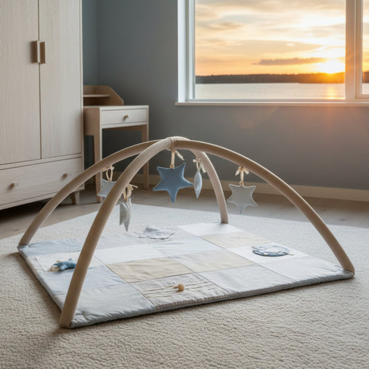 Babyleksaker Babygym KARLOOVA – En harmonisk lekplats för det första året (100 x 100 cm)