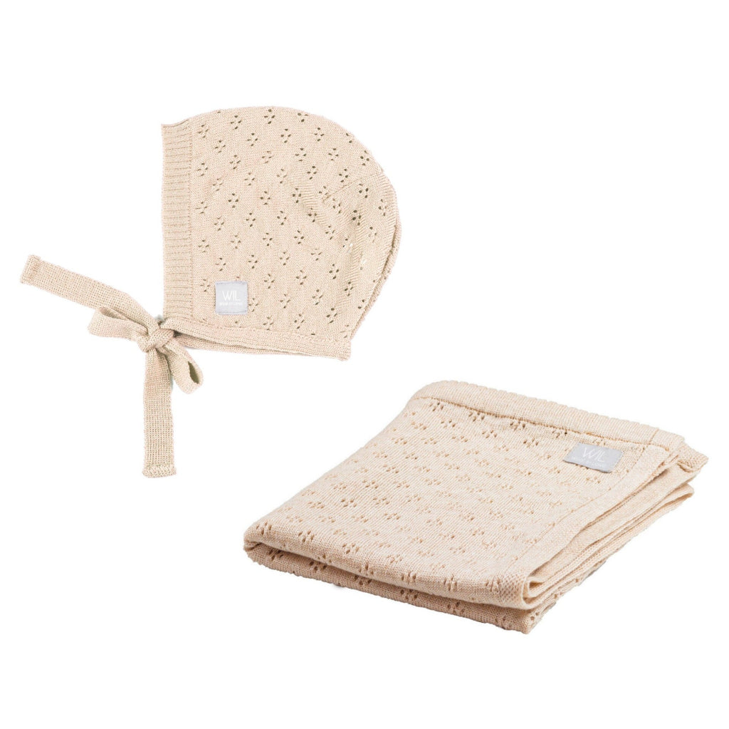 Presentset Presentset LOVE – Exklusivt set med babyfilt och mössa i merinoull (Flera varianter)