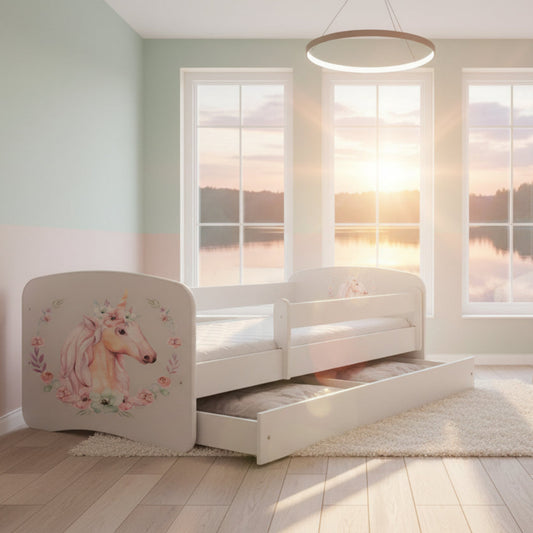 Säng Barnsäng ENHÖRNINGEN – En magisk plats för trygg sömn (Flera varianter)