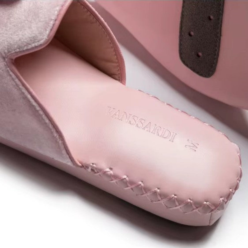 Tofflor Tofflor PINKY – Mjuk komfort i en lekfull design (Flera storlekar)