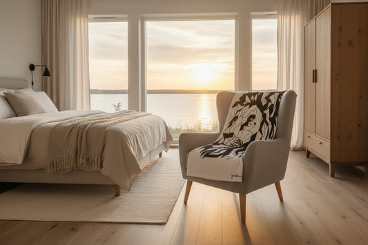 Towel Black Lion - White