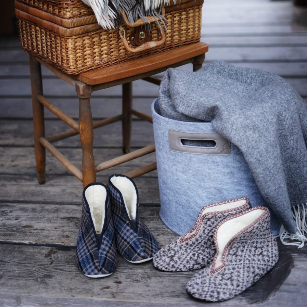 Tofflor Lambswool Slippers TROLLA – Naturlig värme i äkta lammull (Flera storlekar)