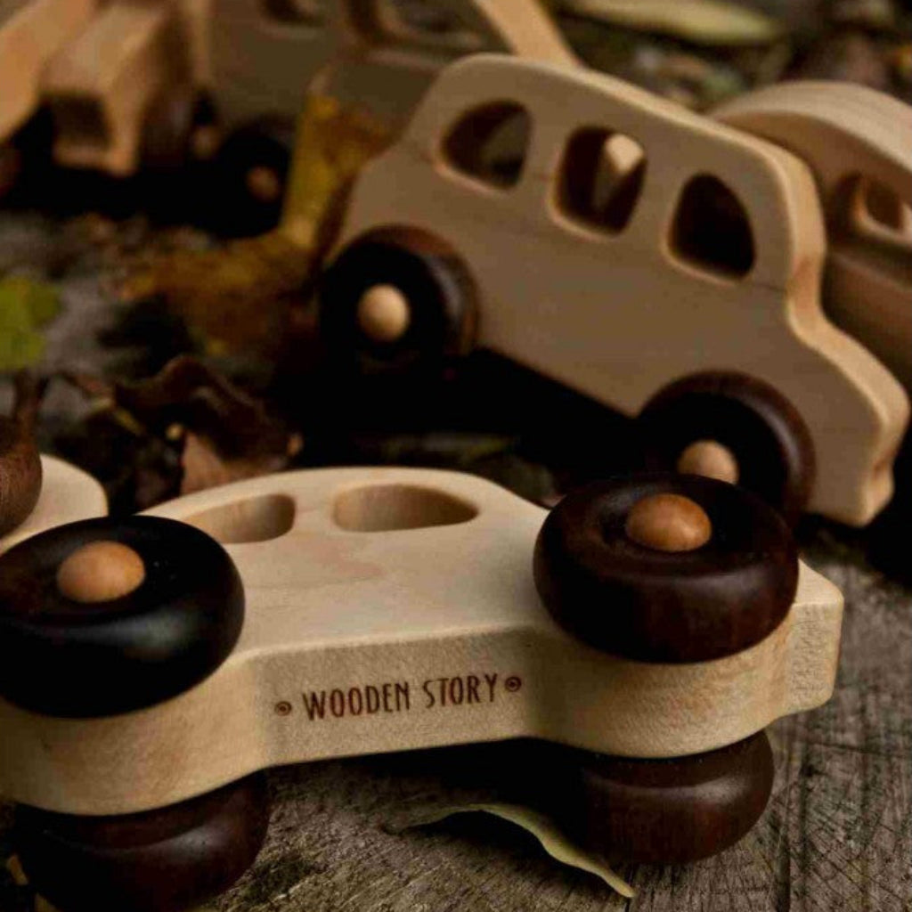 Leksaker Träleksak tåg STORIES – Klassiskt leksakståg i tidlös skandinavisk design