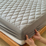 Madrasskydd Madrasskydd RUTAN – Förläng sängens livslängd med ett vattentätt skyddslager (Flera storlekar)