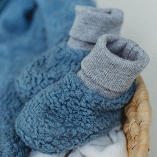 Babyskor Varma babytossor TOBY – i merinoull och bomullsteddy (Flera storlekar)