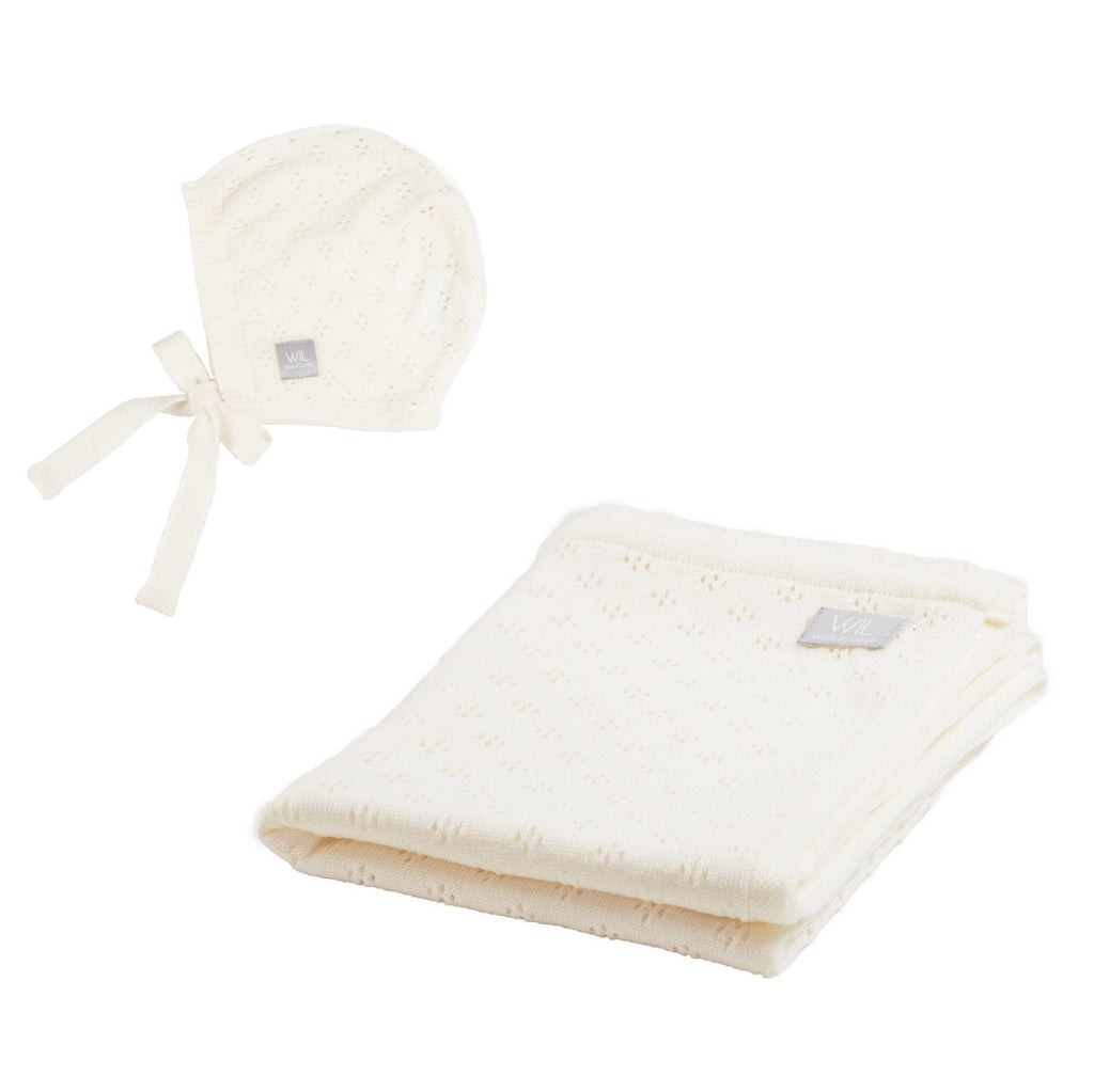 Presentset Presentset LOVE – Exklusivt set med babyfilt och mössa i merinoull (Flera varianter)