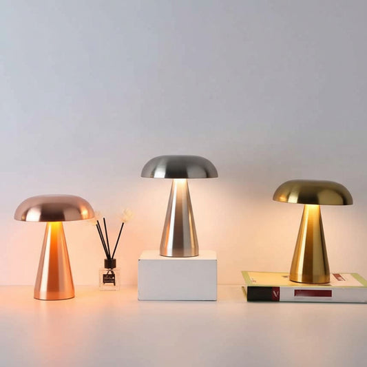 Bordslampa Bordslampa SVAMP – Tidlös design med mjuk stämningsbelysning