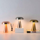 Bordslampa Bordslampa SVAMP – Tidlös design med mjuk stämningsbelysning