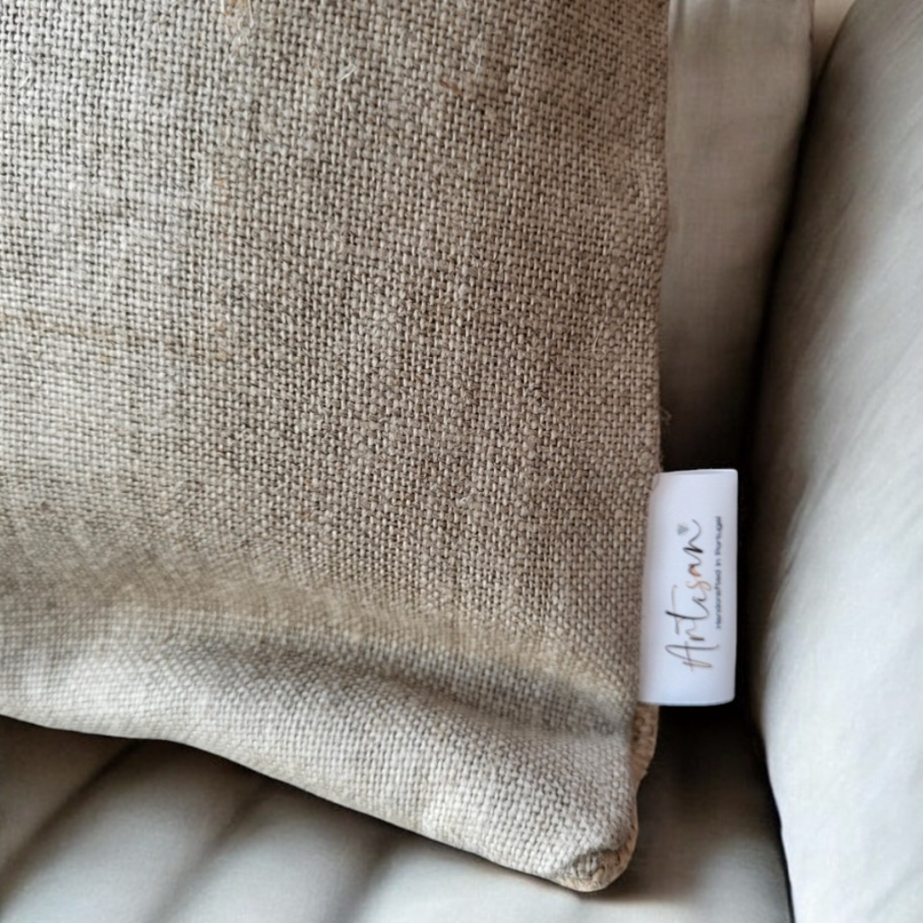 Kuddfodral Kuddfodral ARTISAN – Tidlöst hantverk och naturlig elegans (30x50cm)